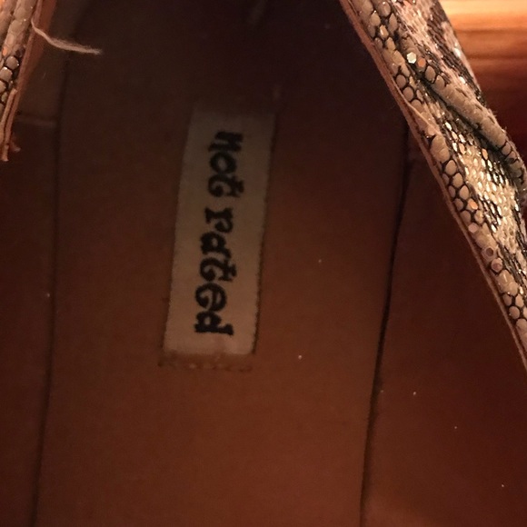 🖤WORN TWICE Glitter Leopard Ballet Flats🖤 - Picture 2 of 4